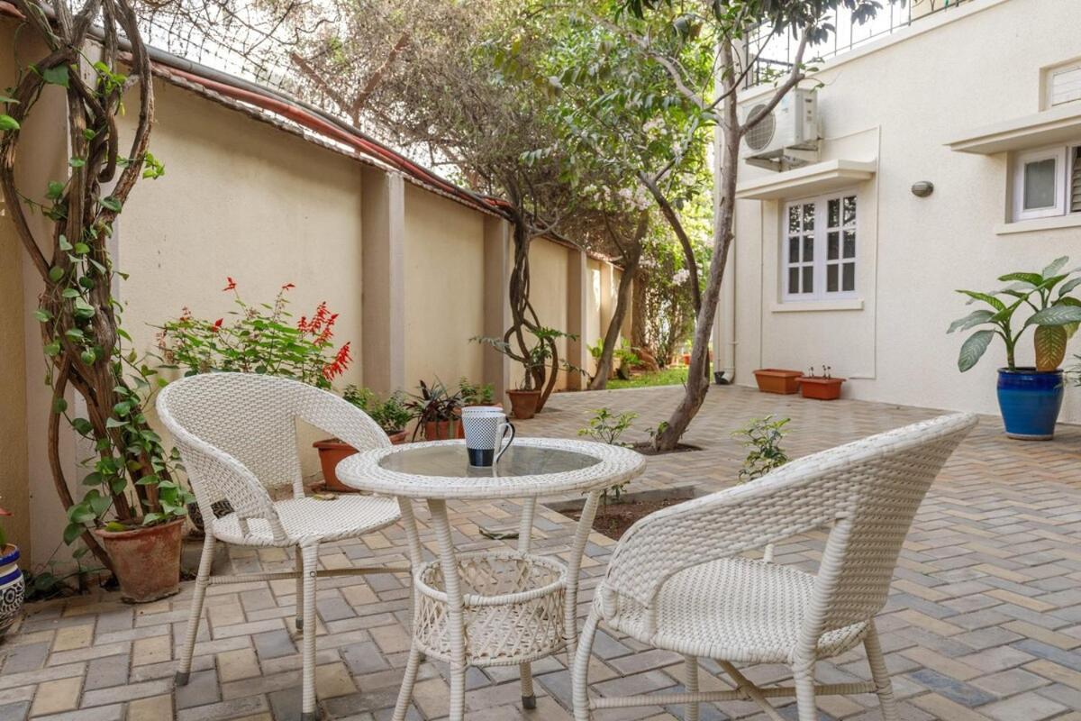 Palm Oasis Residences By Red Olive Whitefield Ac Bangalore Exterior foto